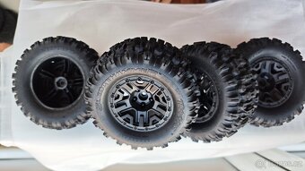 Traxxas kola - 7