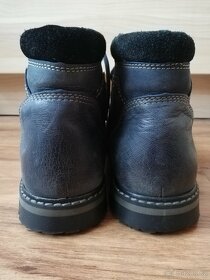 pánské kožené modročerné zimní šněrovací boty zn. Lasocki 41 - 7