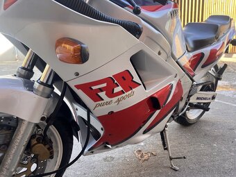 Yamaha FZR 1000 Genesis 1987 - 7