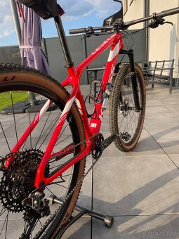 Prodám závodní MTB Kross Level Team Edition velikost M - 7