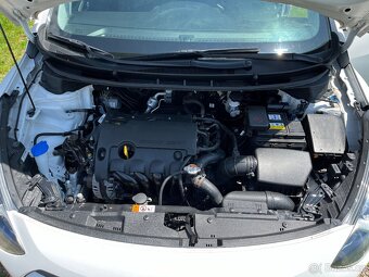Hyundai i30 combi 1.4i - 7