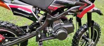 Nová benzínová dětská minikroska černá 49ccm - 7