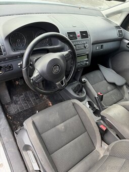Veškeré náhradní díly VW Touran 1T3 FL 2011 CDGA KWB B4B4 - 7