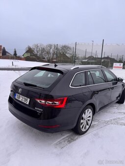 Škoda Superb Style 2.0TDI 140Kw - 7