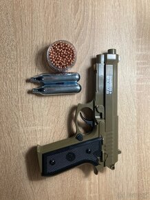 Co2 pištol 4,5mm - 7