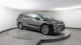 2021 TOYOTA SIENNA LE HYBRID - 8 miest - 7