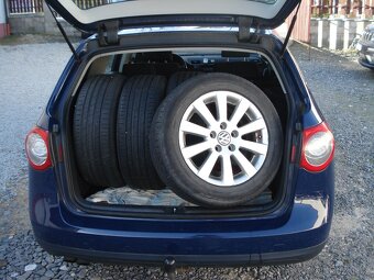 VOLKSWAGEN PASSAT KOMBI 2.0 TDI 4x4,ČR,SERVISKA,NOVÁ STK - 7