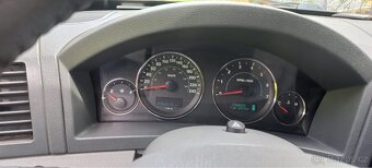 Prodám Jeep Grand Cherokee - 7