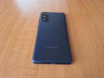 Samsung S20 FE Cloud Navy 6/128gb - 7