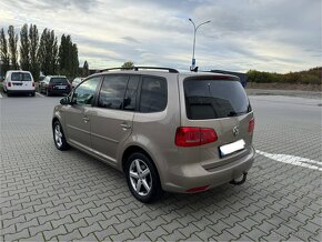 Volkswagen Touran 2.0 tdi 103 kw 2012 - 7