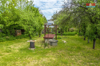 Prodej 1/4 podílu pozemku k bydlení, 822 m², Újezd nad Lesy - 7