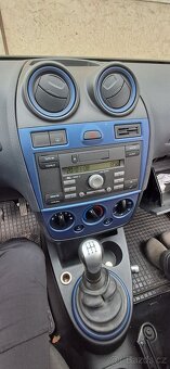 Ford Fiesta 1.3 Benzín 51Kw - 7