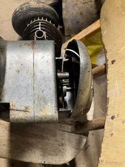 Motor Manet M90 - 7