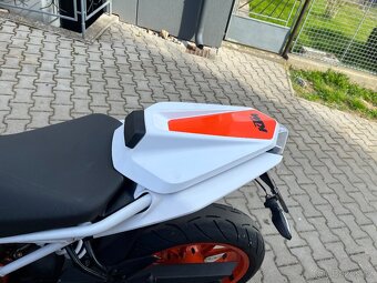 KTM 390 Duke - 7