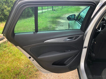 Opel Insignia 2,0 CDTi 125kw ,najeto 158774km - 7