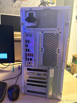 PC i5 2400 - 7