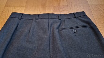 Krásný pánský oblek OP Prostějov vel.: M - 7