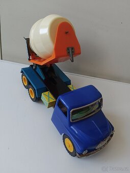 Tatra 138 míchačka KDN stará hračka Kaden - 7