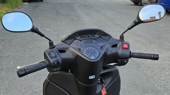 Honda SH 300i - 7