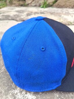 FOX Menzell 210 Fitted - 7