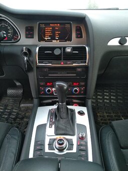 prodám Q7 S-line automat nez.top.na DO - 7
