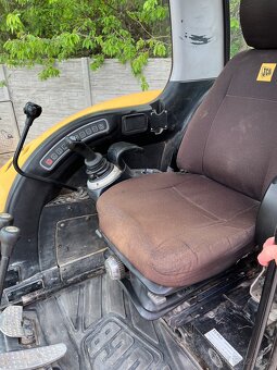 Pásové rypadlo JCB 8085 - 7
