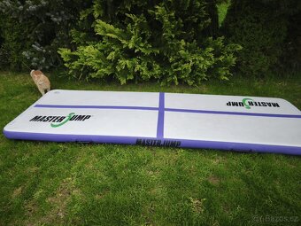 Nafukovací žíněnka Airtrack - 7