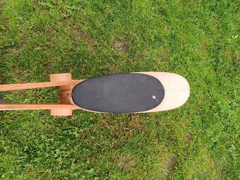 Dětské odstrkovadlo - 7