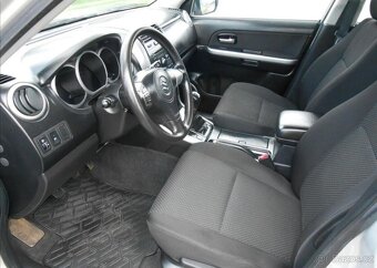 Suzuki Grand Vitara 2,0 i 103 kW 4 x 4 SERVISKA benzín - 7