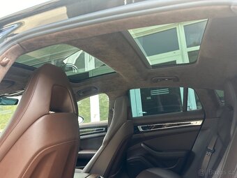 Porsche Panamera Turbo - 7