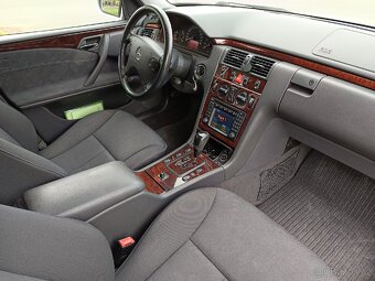 Mercedes Benz E 240 benzín/LPG w210 - 7