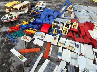 Playmobil - několik setů - velké množství - 7