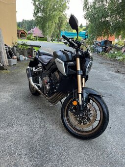 Honda CB650R - 7