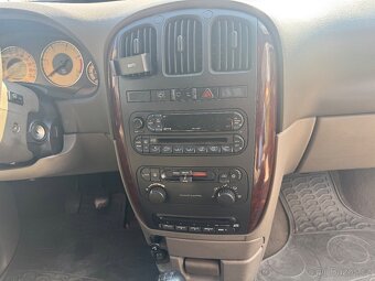 Chrysler Grand Voyager, 2,8 CRD I.majitel ČR 7míst NOVÁ STK - 7