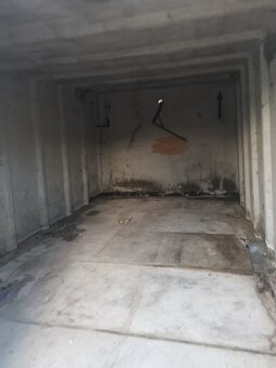 Pronájem skladových prostor – garáže 15m2, ev.č. 00190 - 7