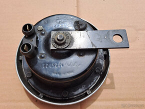 klaksony Bosch, Hella, světlo Bosch, víčko BMW 2002 - 7