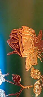 Velká skleněná váza se zlatým motivem růže - 7