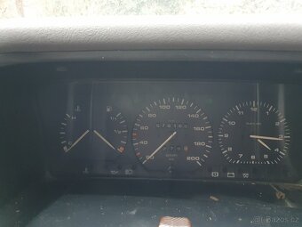 Prodám VW Caravelle T4 1996 2,4D 9 míst - 7