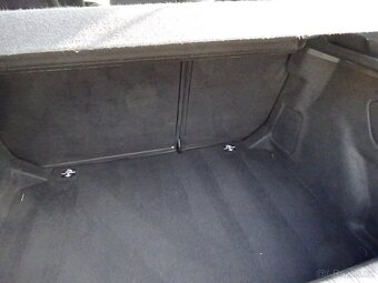 Peugeot 308 1,6 HDI - 7