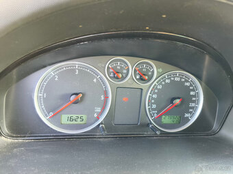 VW SHARAN 1,9 TDI - 7