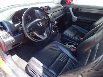 Honda CRV 2.0i,110kW,NovéČR,4X4,S.kni,klima,panorama - 7