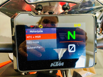 KTM 1290 Super Duke R = SPARK /SOFT /VÝBAVA 50.000 - 7