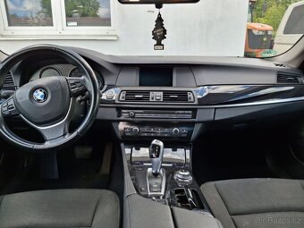 BMW 523 i - 7