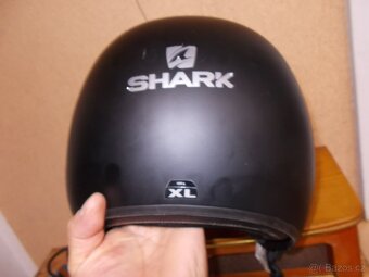 Helma Shark XL - 7