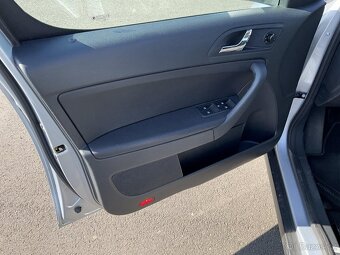 Škoda Yeti 1.2 Tsi 77 KW 179 tkm 3/2014 TAŽNÉ PĚKNÁ VÝBAVA - 7