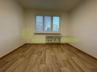 Pronájem bytu 2+1 Vsetín, ul. Luh, balkon, CP 53 m2 - 7