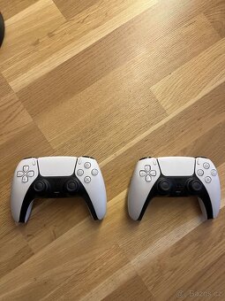 PlayStation 5 Digital(825GB)+2 ovladače, sluchátka - 7