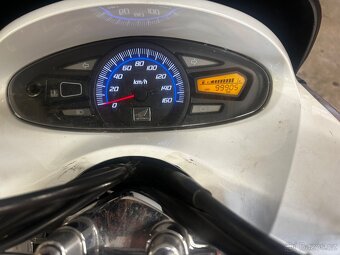 Honda PCX 150 - 7