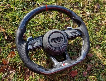 VYHRIEVANY VOLANT AUDI / KARBÓN SPORTOVY / ZKOSENY - 7