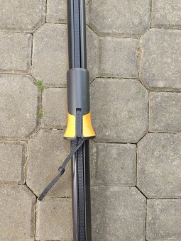 Fiskars Power UPX86-nuzky na vetve - 7